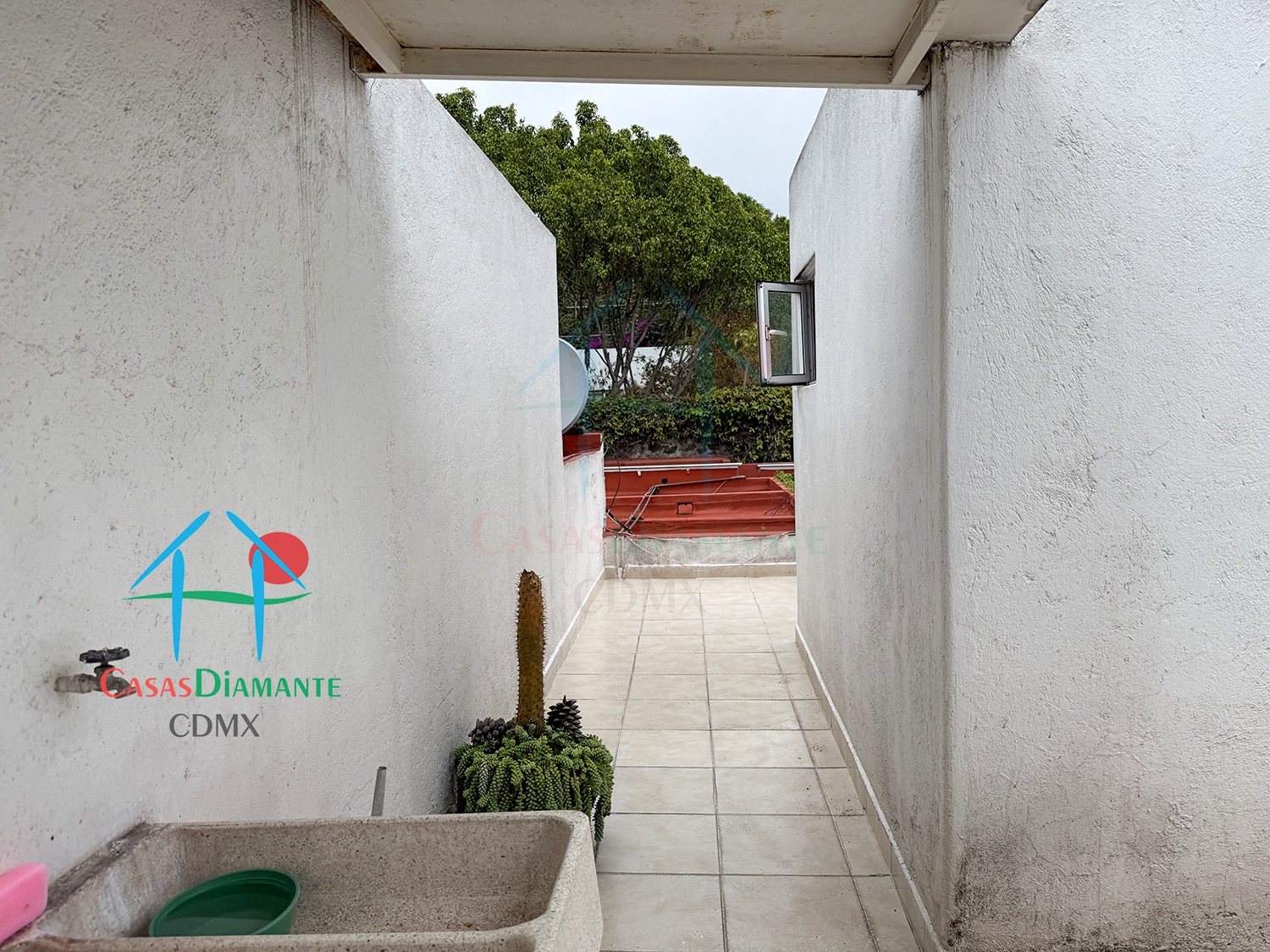 Jardines del Pedregal Casa Rivera EJ - Área de lavandería 8